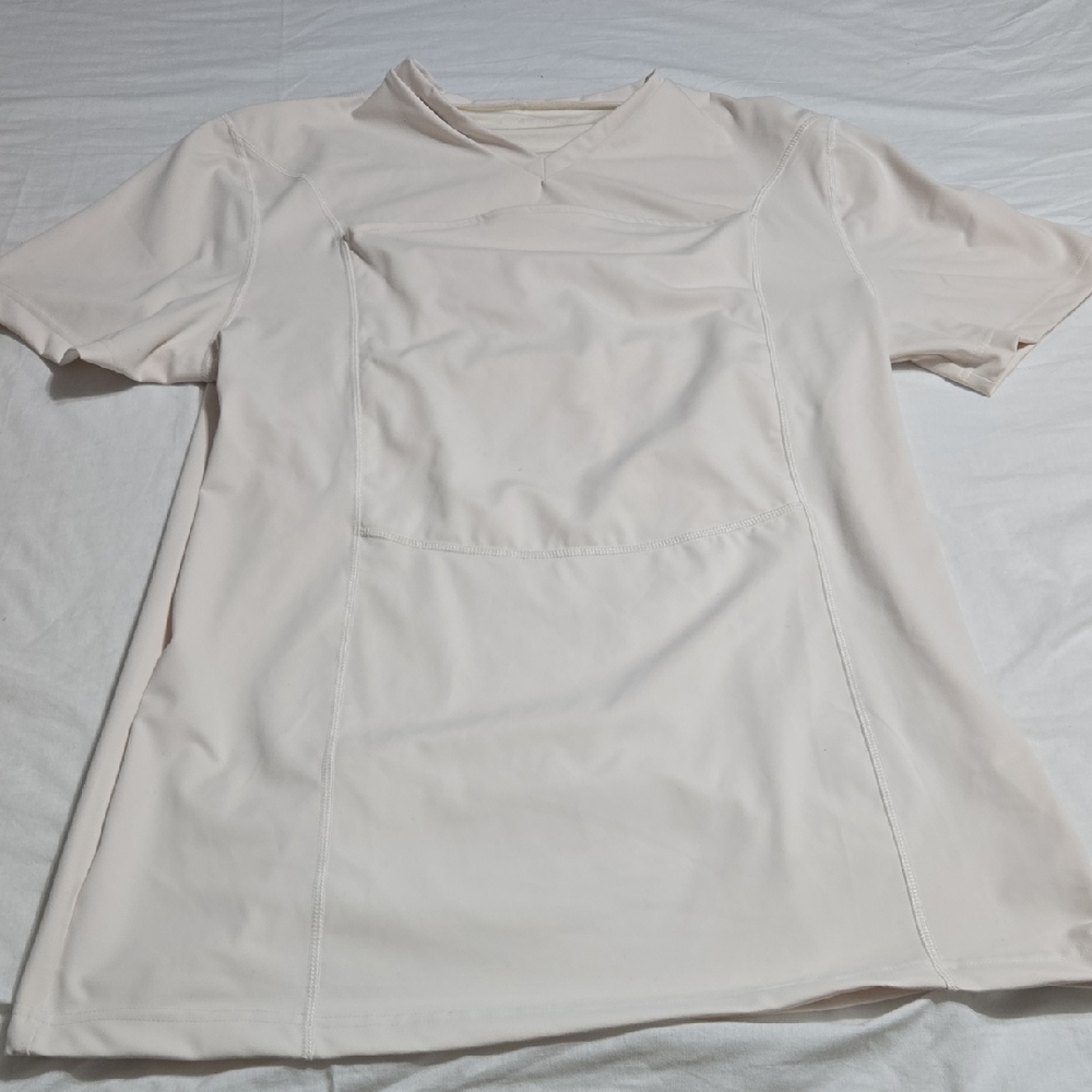 Women's Classic Cream Short Sleeve Top